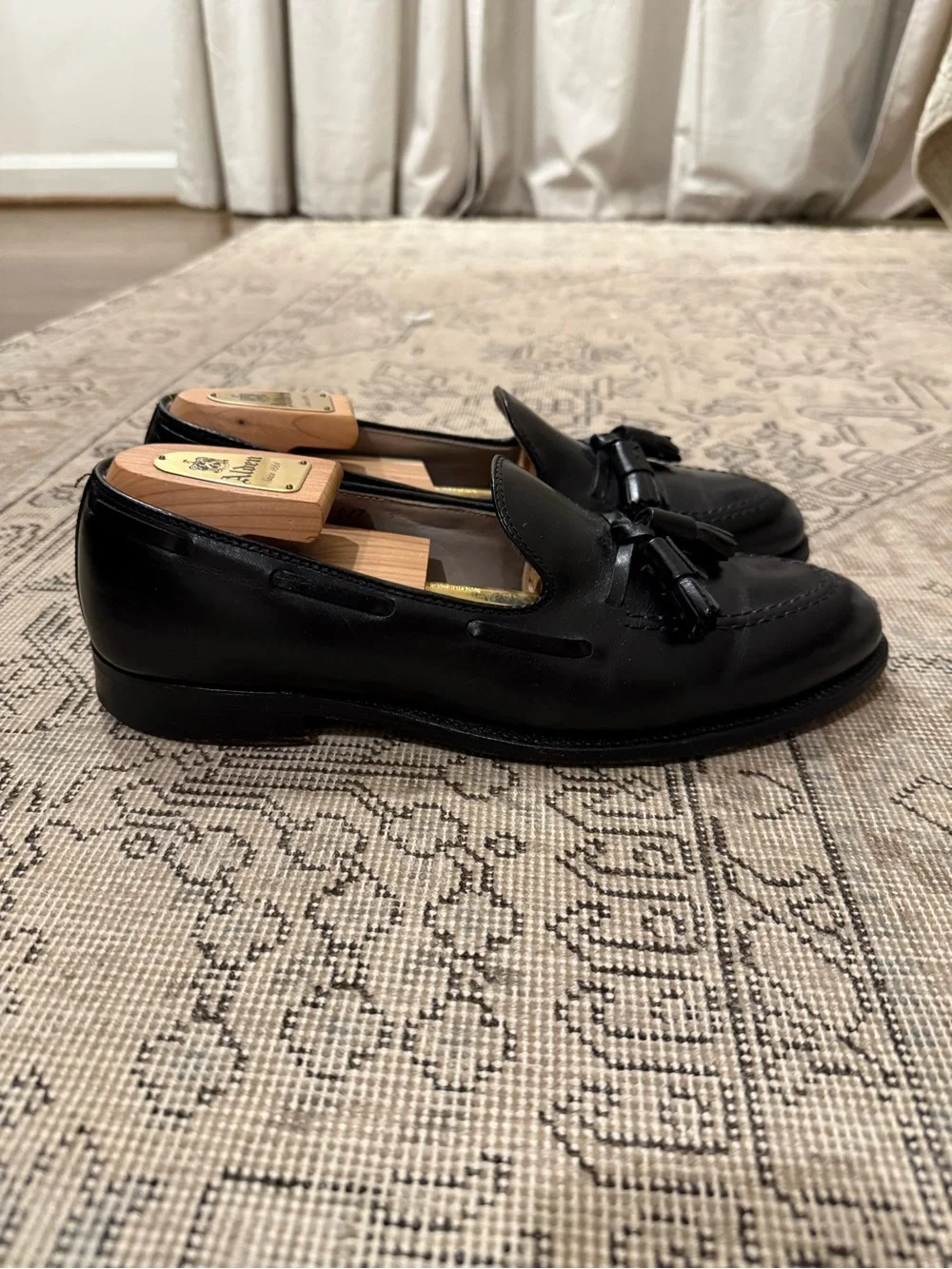 Alden Black Leather Tassel Loafers - 9.5 A/C